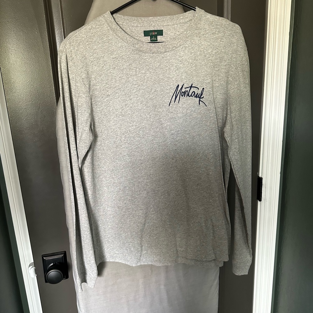 Men’s jcrew long sleeve graphic tshirt